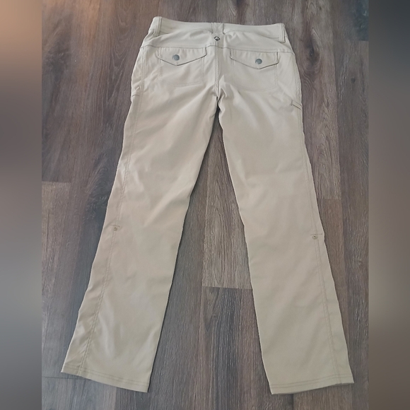 PrAna Women’s Stretch Zion Mid Rise Pant Tan Roll Up Hiking Outdoor Size 8 - Picture 10 of 12